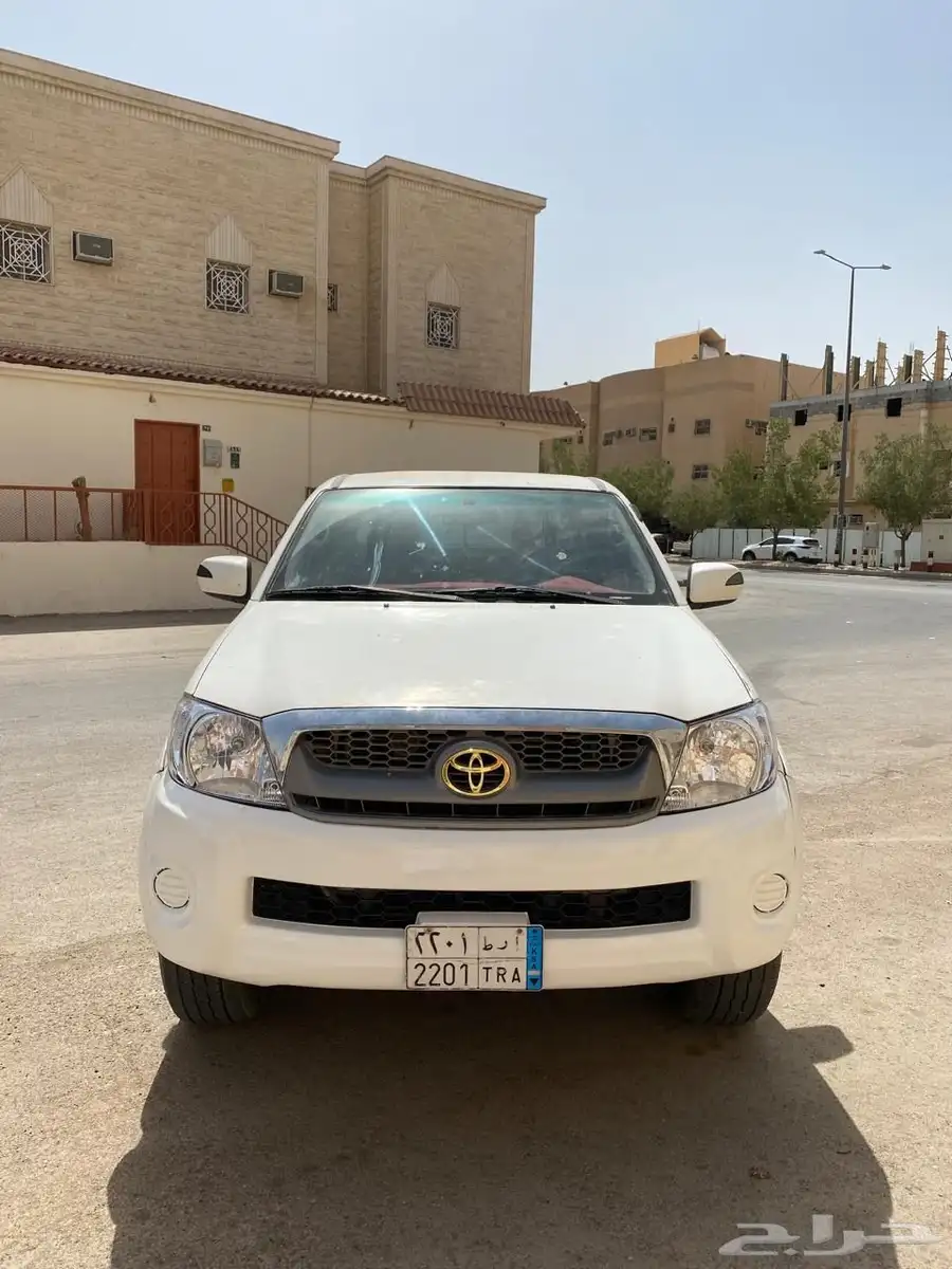 هايلوكس دبل قير عايدي غمارتين 3