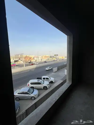 معارض ومكاتب تجارية للإيجار 18