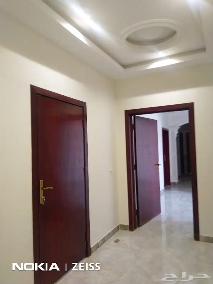 شقة للايجار 4 غرف ظهرة لبن 3500 شهري 28