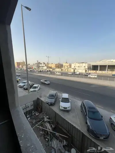 معارض ومكاتب تجارية للإيجار 16