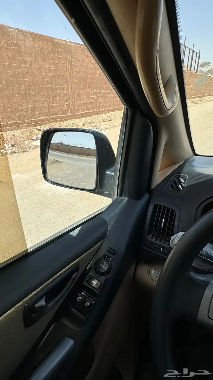 باص هواندي H1 10
