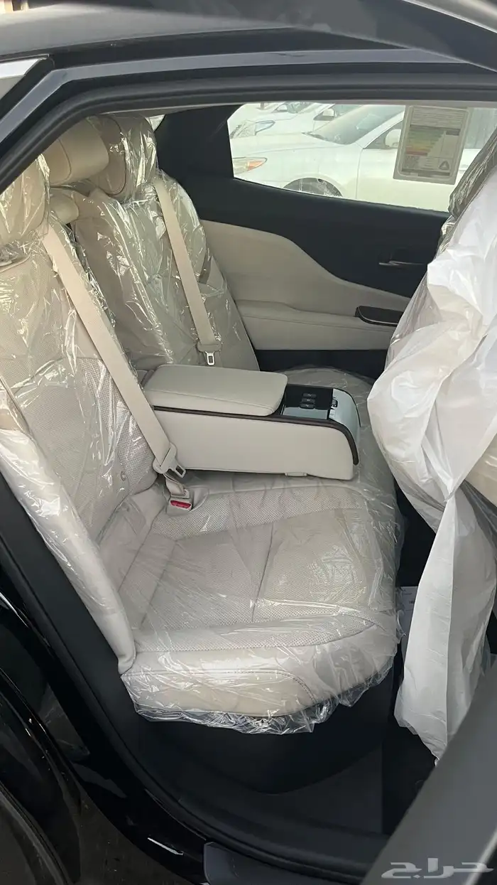 تويوتا كراون بريميوم 2025 كاش واقساط 2