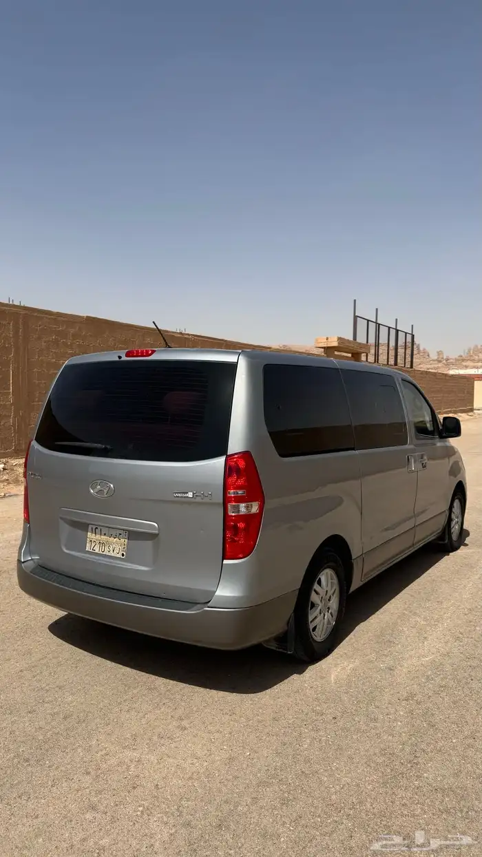 باص هواندي H1 3