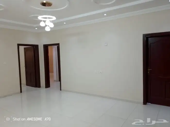 شقة فاخرة للإيجار حي الأمير عبدالمجيدالشفاجدة 0
