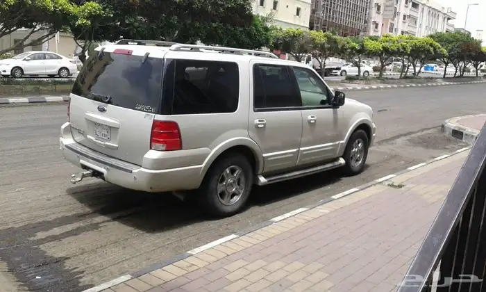 فورداكسبديشن موديل 2005نظيف علا يدي من الوكاله مكيف ثلاجه 5