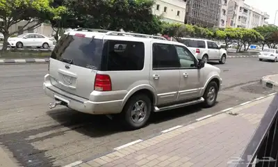 فورداكسبديشن موديل 2005نظيف علا يدي من الوكاله مكيف ثلاجه 1
