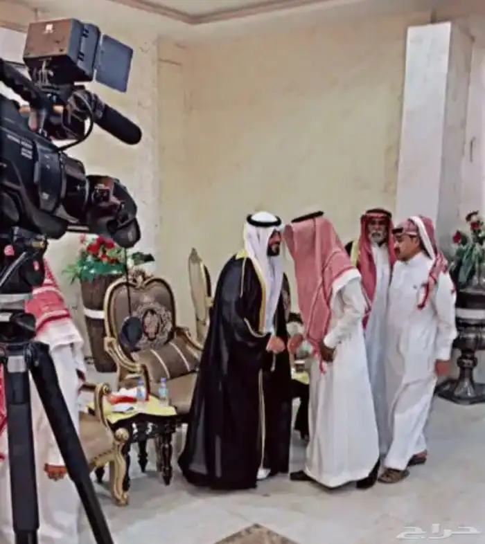 مطلوب مصور فيديو وصور 0
