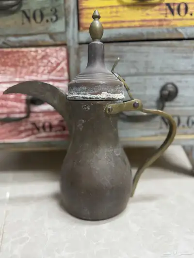 دلة تراثية قديمة 1