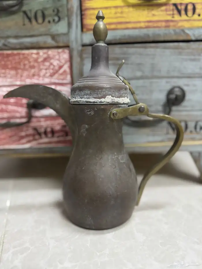 دلة تراثية قديمة 1