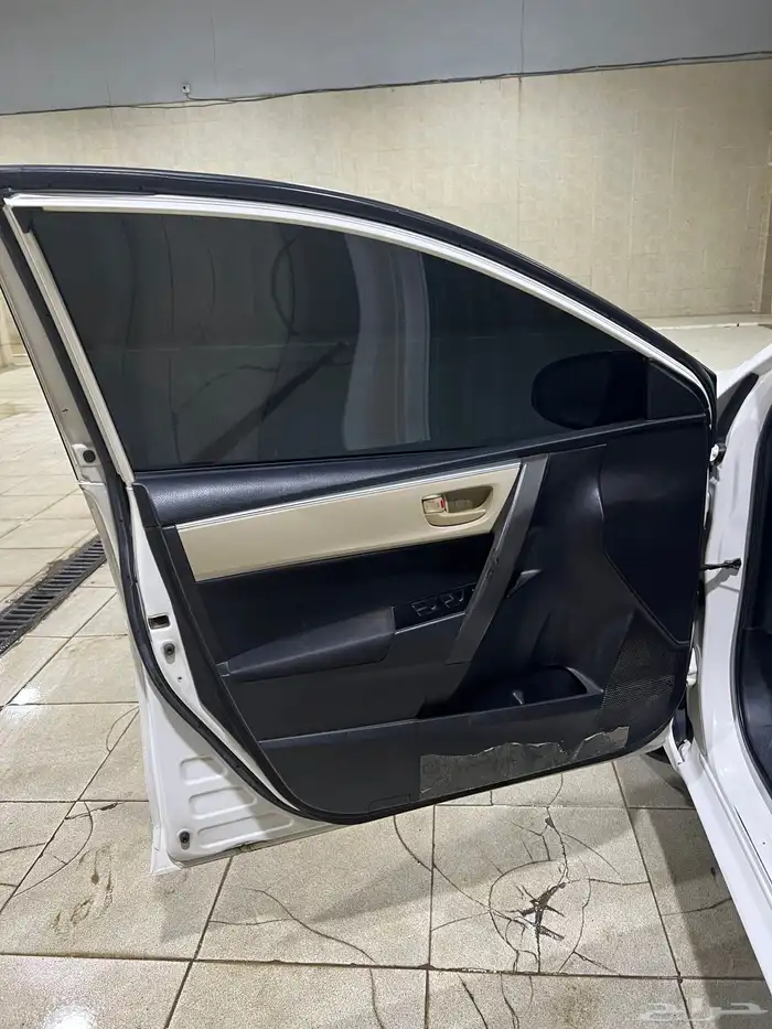 كورولا 2015 للبيع 8