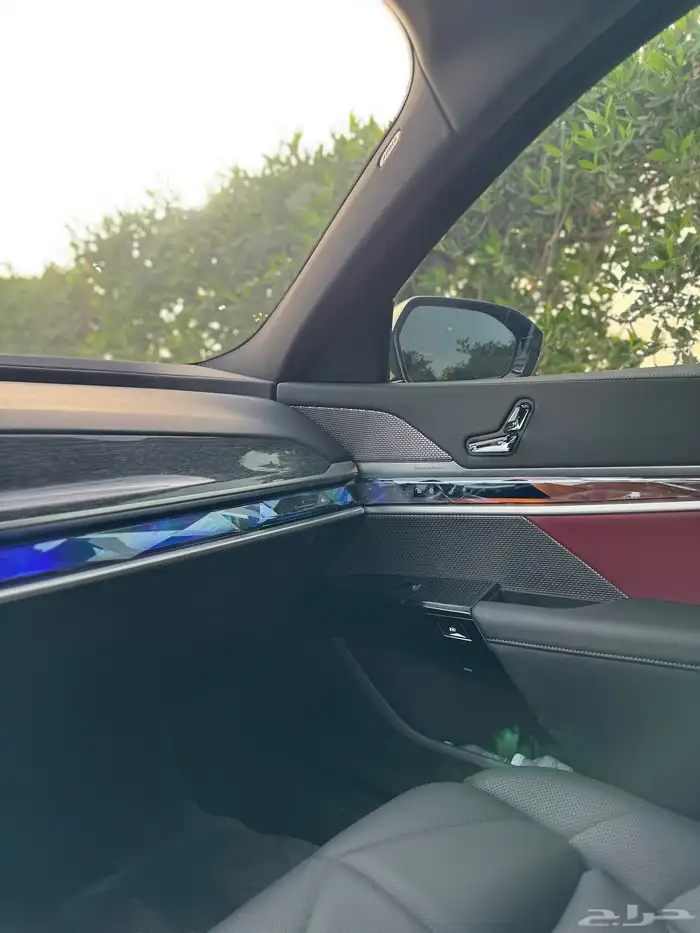 2024 BMW 740i 22