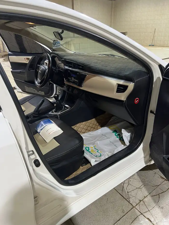 كورولا 2015 للبيع 11