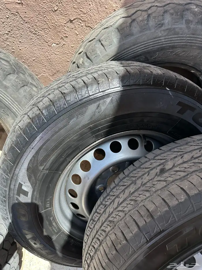 للبيع اربع جنوط ب كفراتهن 8