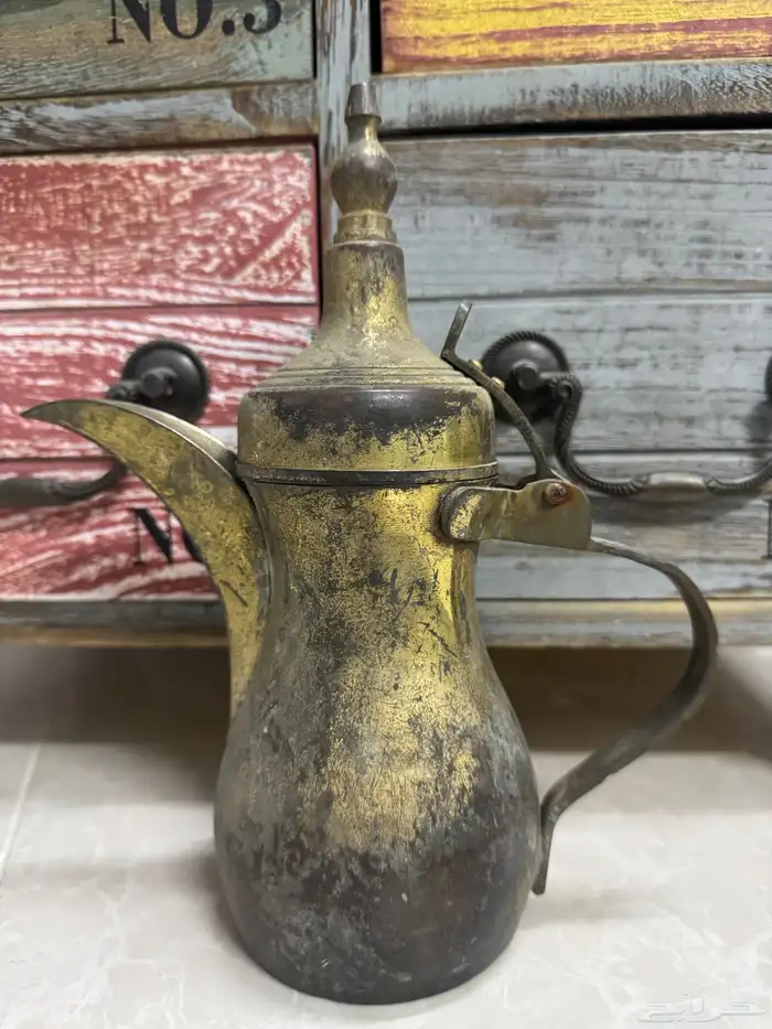 دلة تراثية قديمة 5