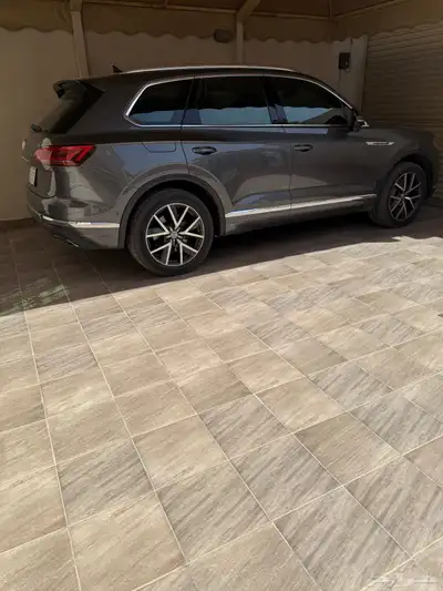 فولكس واجن طوارق 2019 فل كاملHigh- line V6 4