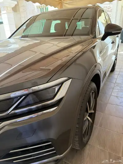 فولكس واجن طوارق 2019 فل كاملHigh- line V6 1
