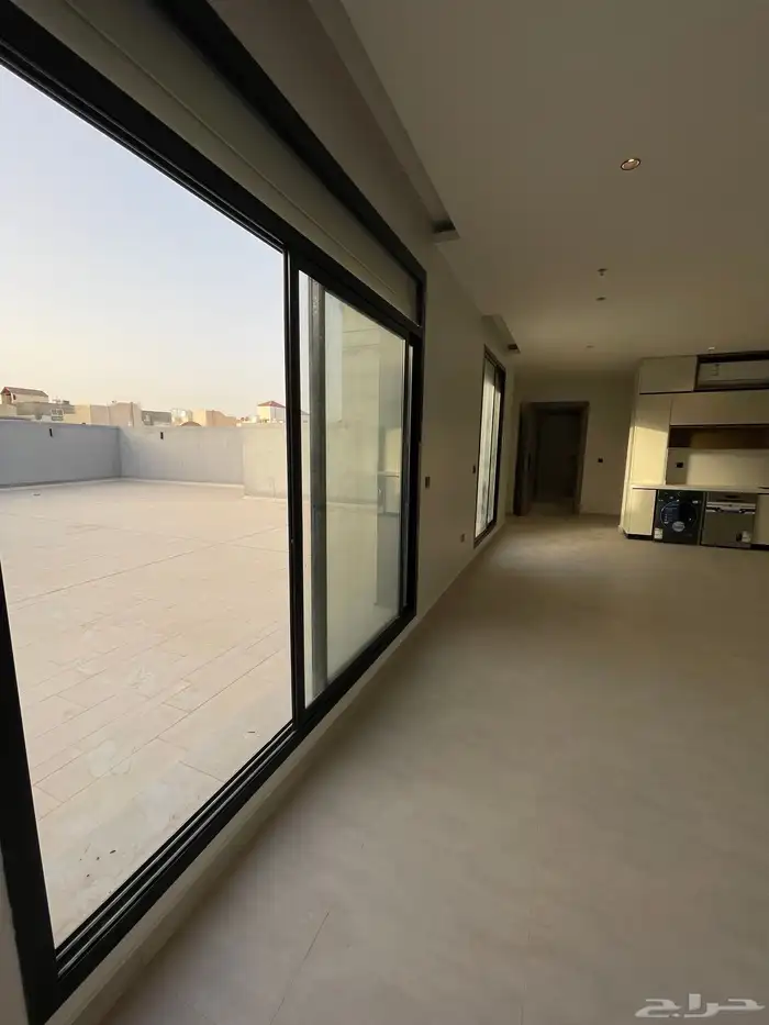شقة جديدة فاخرة للبيع 9