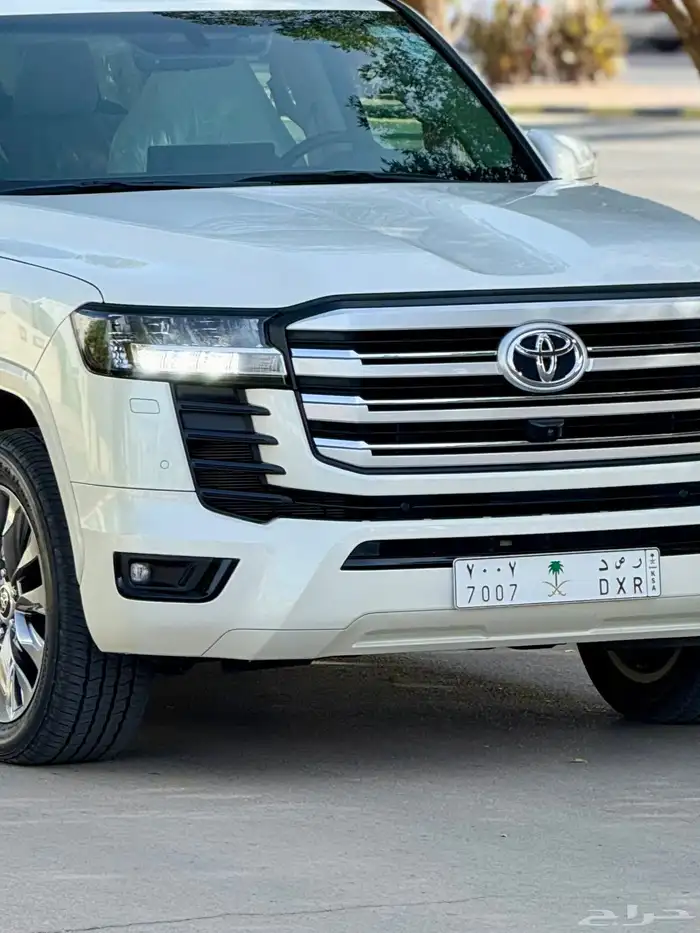 لوحة مميزة 7007 0