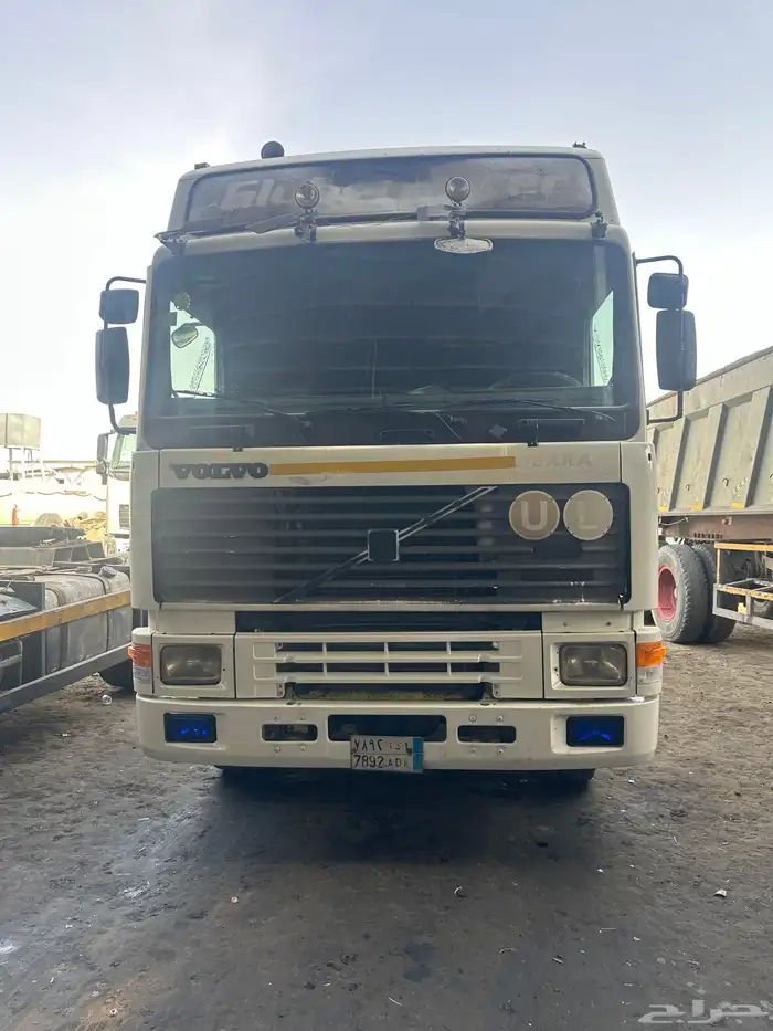 فولفو f12 للبيع 3