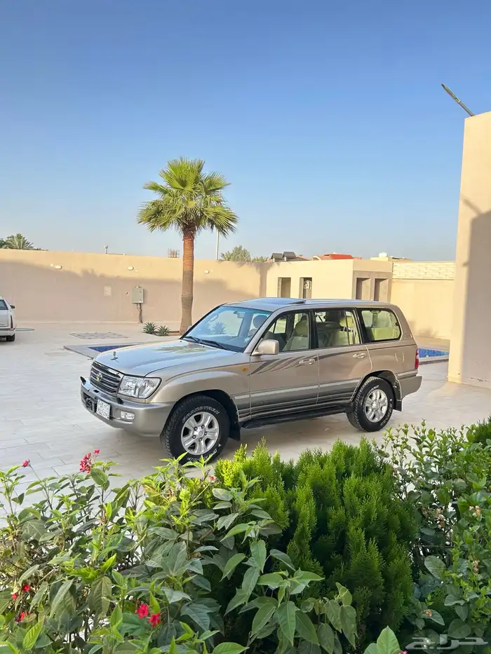 (تم البيع) فكسار 2003 بريمي فل كامل (ذهبي) 3