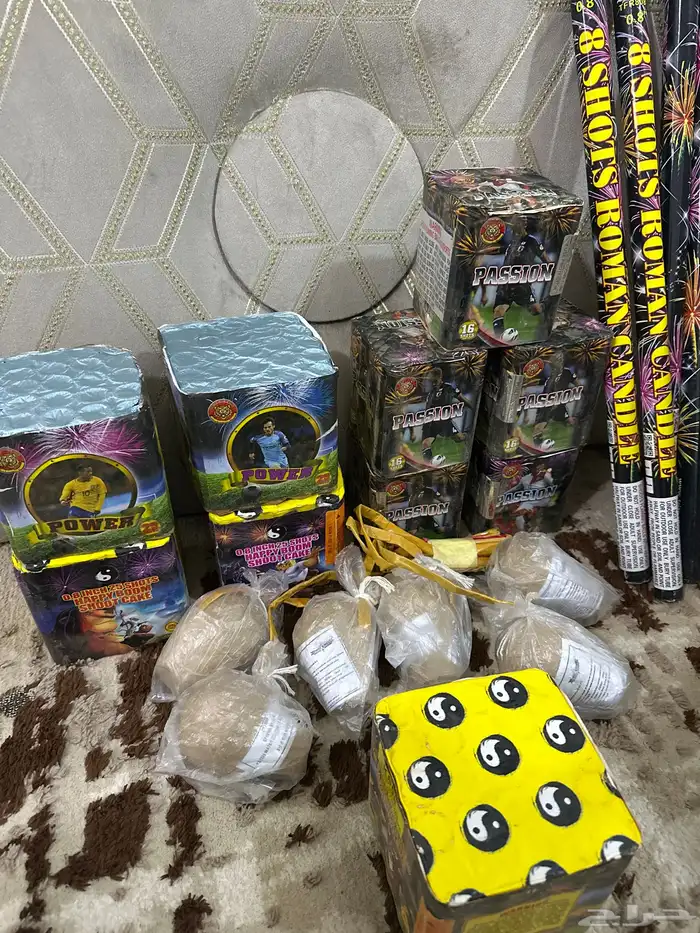 ألعاب ناريه وكميثره 0