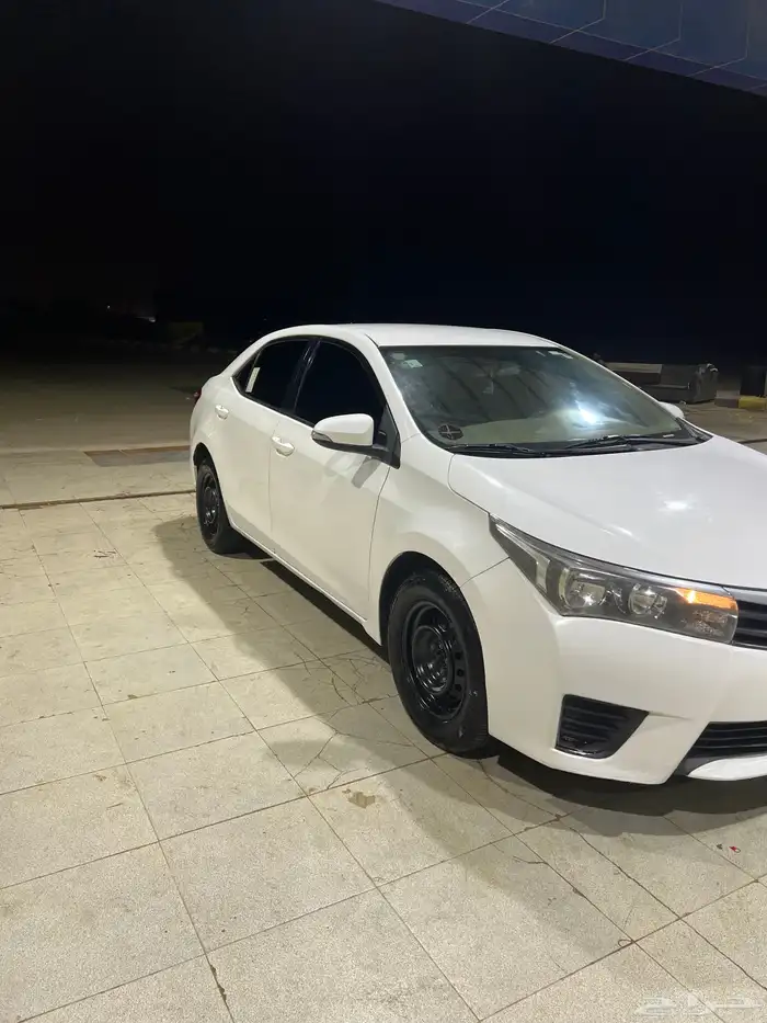 كورولا 2015 للبيع 4