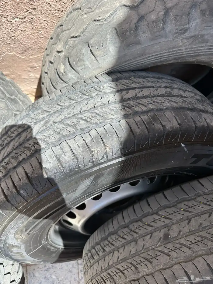 للبيع اربع جنوط ب كفراتهن 6