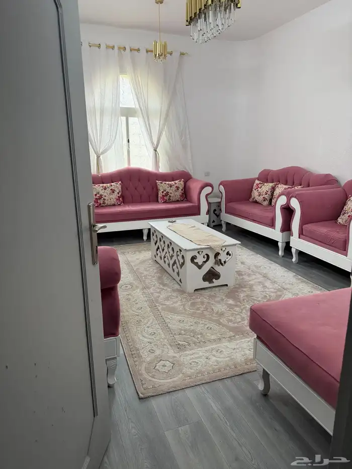 كنب مجلس للبيع كامل اغراضه 0