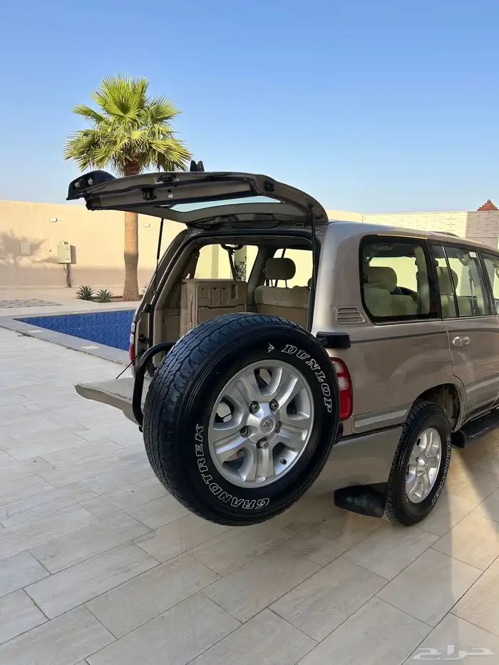 (تم البيع) فكسار 2003 بريمي فل كامل (ذهبي) 10