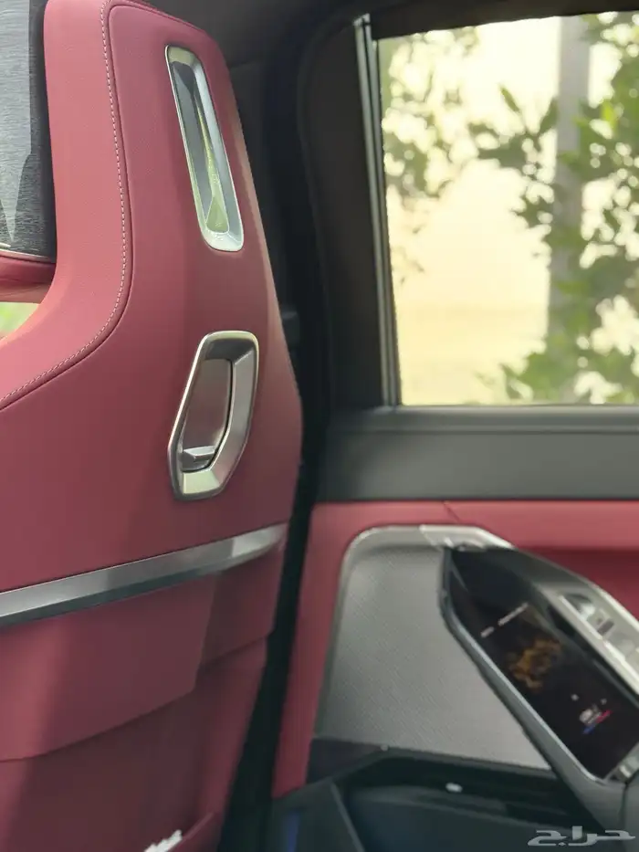 2024 BMW 740i 25