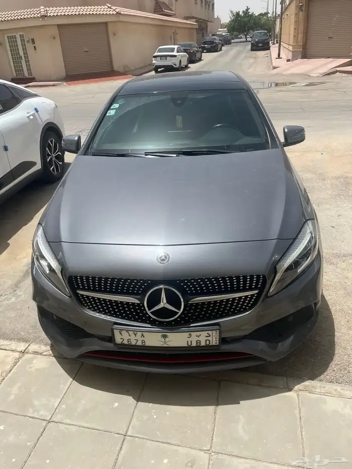 مرسيدس A250 موديل 2018 ممشاها 89000 نظيفها جدا 15