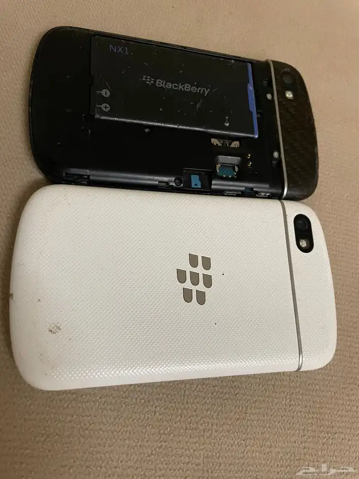 بلاك بيري Q10 وبطاريات بلاك بيري 2