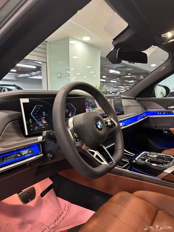 تم البيع BMW 735i 2025 new 1