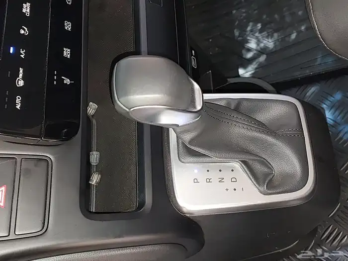 هيونداي ستاريا 2023. 11 راكب فل hyundai staria 2023 full 11