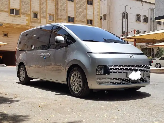 هيونداي ستاريا 2023. 11 راكب فل hyundai staria 2023 full 1