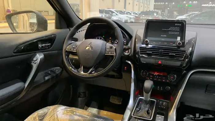 ميتسوبيشي اكليبس كروس موديل2024 11