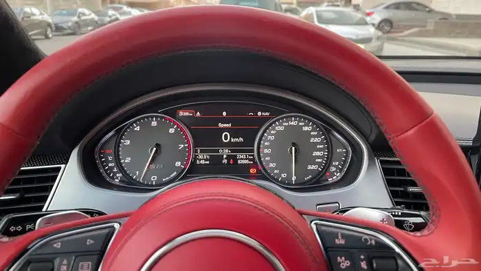 اودي S8 2013 10