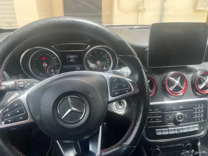 مرسيدس A250 موديل 2018 ممشاها 89000 نظيفها جدا 5
