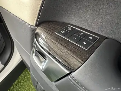 رنج روفر م 2020 sport HSE بحاله الوكاله  بطاقة جمركية 73
