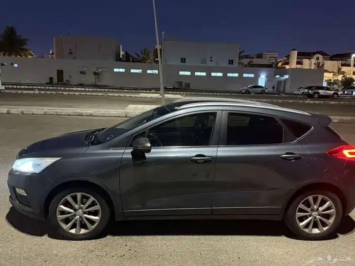 جيلي امجراند GS2018 نص فل 14