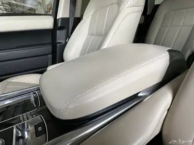 رنج روفر م 2020 sport HSE بحاله الوكاله  بطاقة جمركية 38