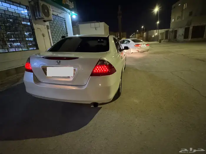 اكورد 2007 تنتظرك تغرنقها وتزرنقها مكاني الخرج ومجددة كاملة 4