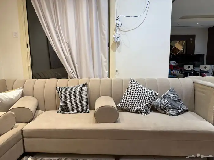كنب جديد مستعمل سنه نظيف جدا 3