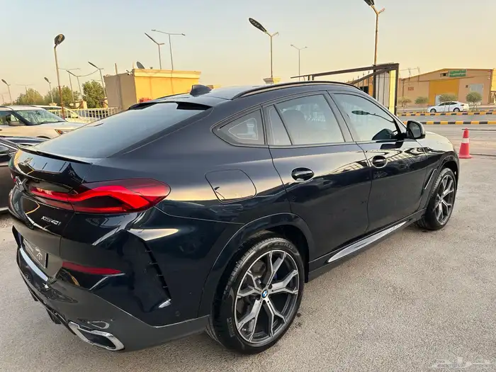 بي ام 2022 x6 فل الفل عداد قليل 40(تم البيع) 8