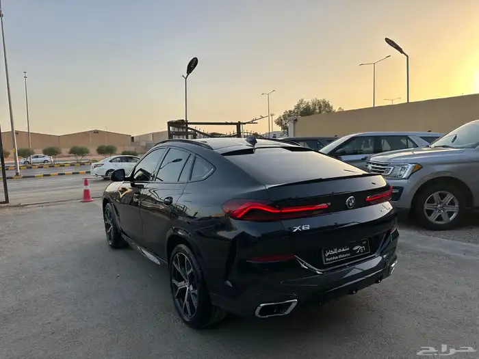 بي ام 2022 x6 فل الفل عداد قليل 40(تم البيع) 4