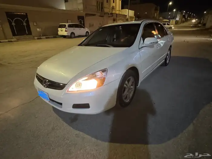 اكورد 2007 تنتظرك تغرنقها وتزرنقها مكاني الخرج ومجددة كاملة 0