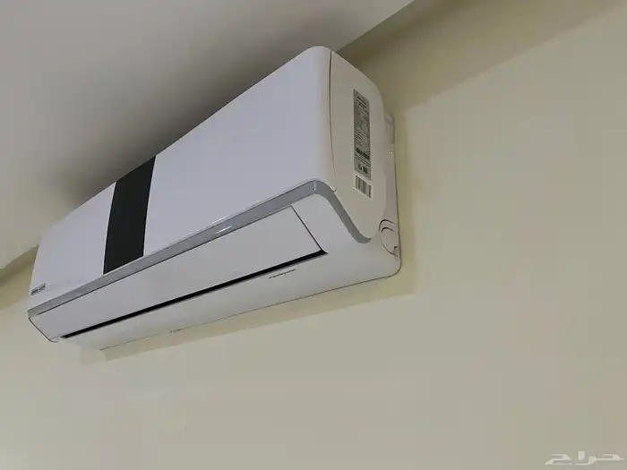 مكيف سبليت شبه جديد 1