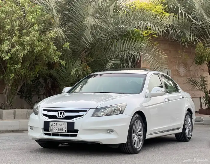 ((مباع)) هوندا اكورد فل كامل 2012 نظيف جدا 5