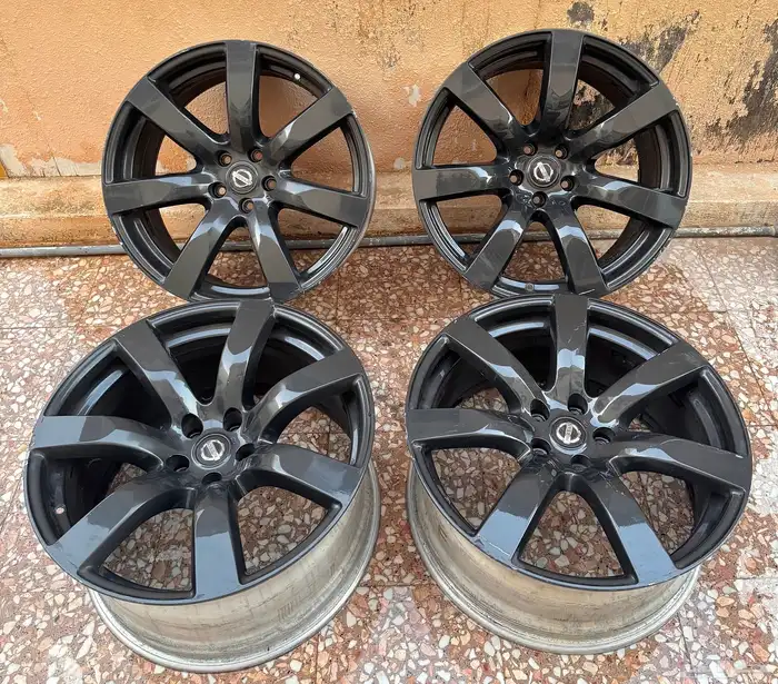 للبيع اغراض جي تي ار 35   gtr35 6