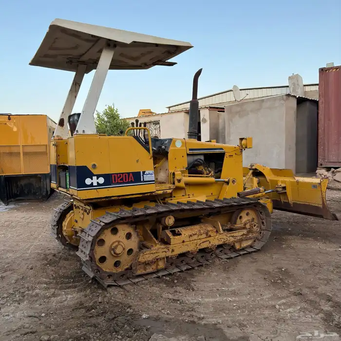 يلدوزر كوماتسو D20A 1